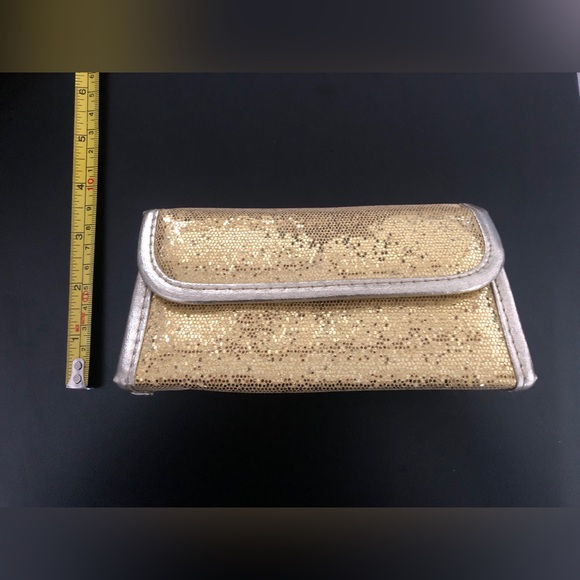 NWOT Multi-use Mani/Pedi/Beauty Care Travel Kit or Evening Clutch - Picture 4 of 7